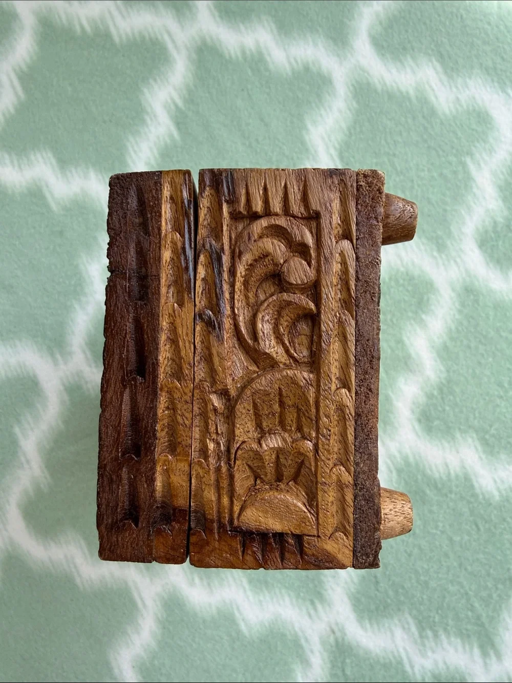Hand-Carved Vintage Wooden Jewelry Box with Floral and Scrollwork - Brown